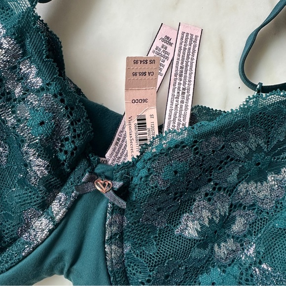 NWT Victoria's Secret Lace Lightly Lined Demi Bra 36DDD - Picture 6 of 16